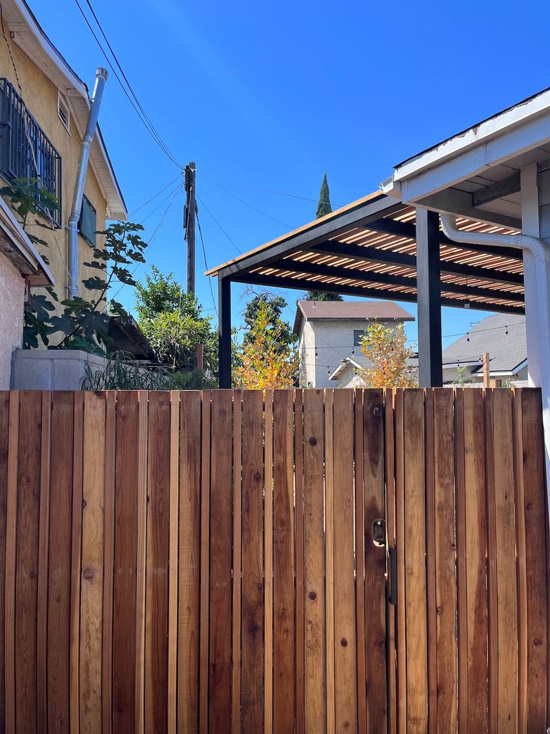 Redwood fence build, Los Angeles